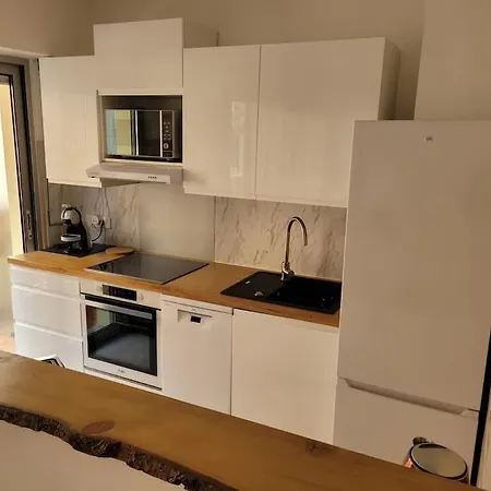 Entre Plages Et Monaco Climatise Parking *