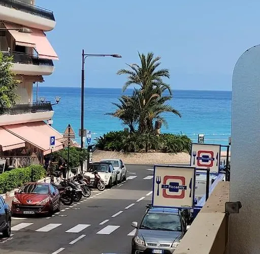 Entre Plages Et Monaco Climatisé Parking *