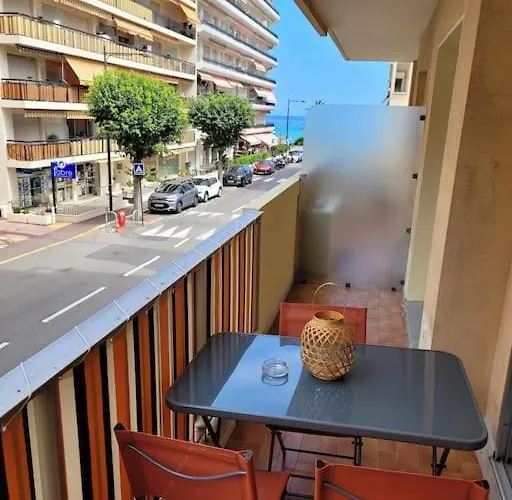Entre Plages Et Monaco Climatise Parking *